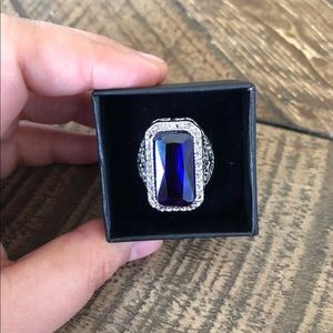 Large sapphire ring
